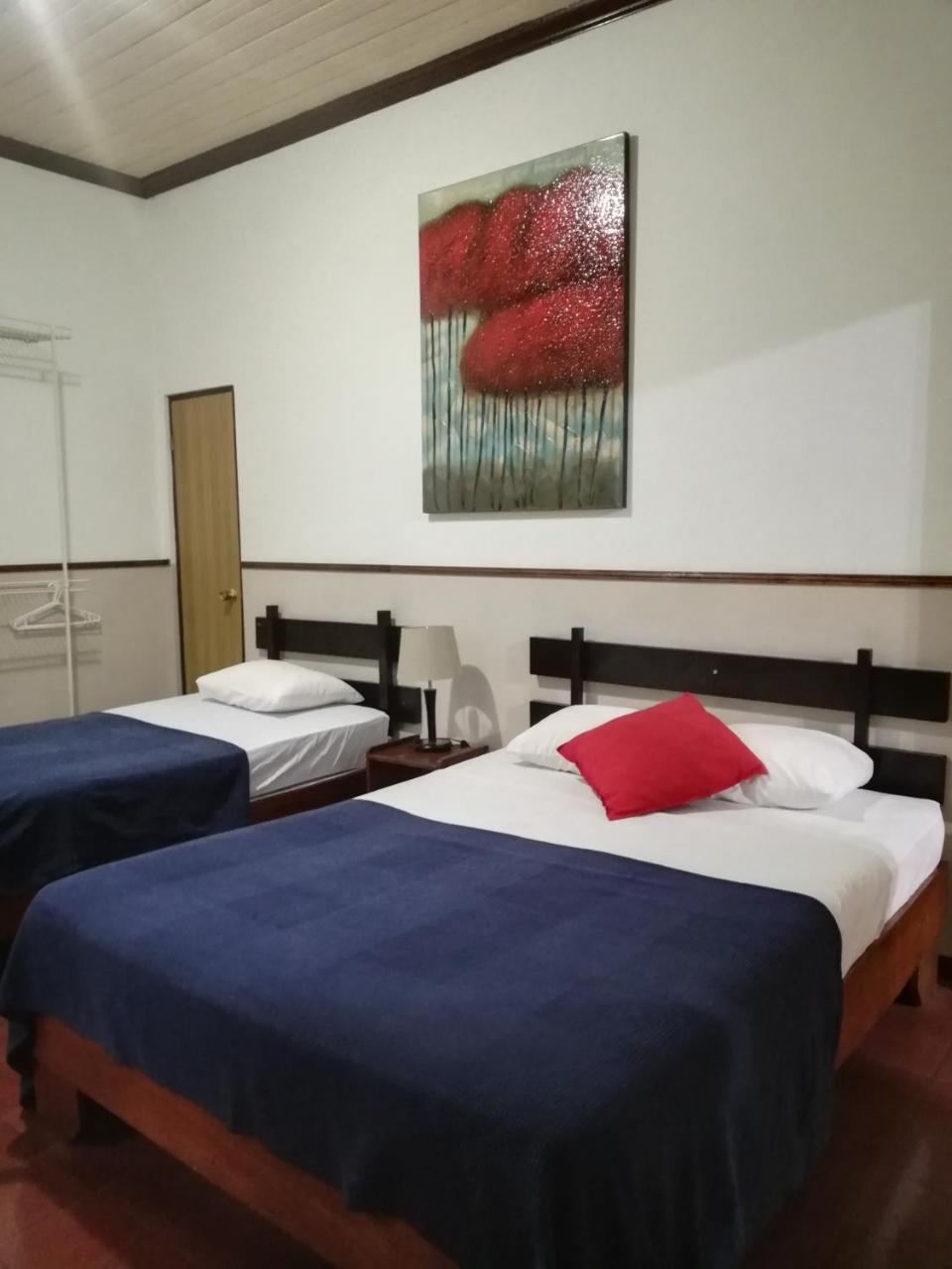 Hotel Santamaria Airport North / Alajuela Downtown 외부 사진